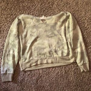 Camouflage sweater crop top